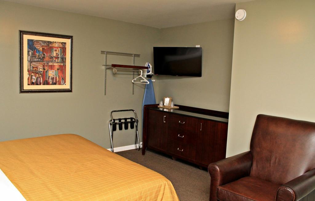 Jefferson Inn&Suites Extérieur photo