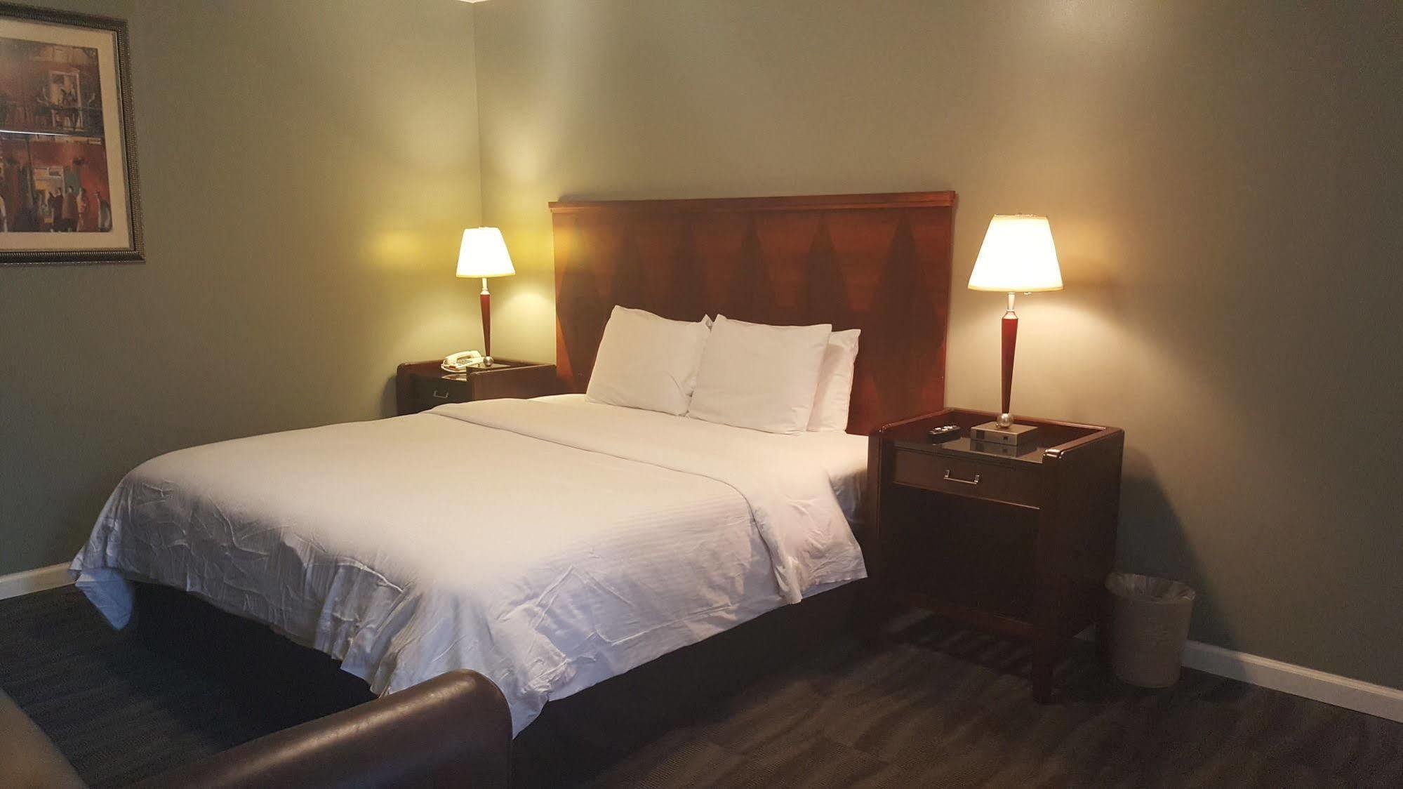 Jefferson Inn&Suites Extérieur photo