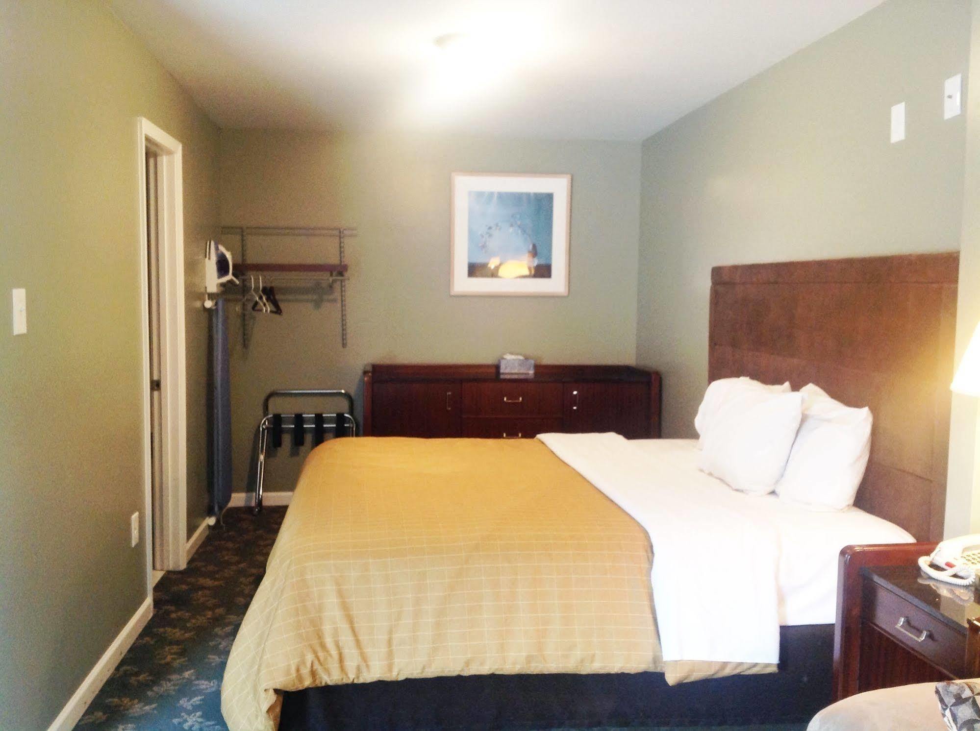 Jefferson Inn&Suites Extérieur photo